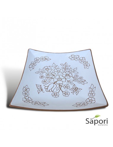 Centrotavola-bianco-con-disegno-floreale-con-farfalle-a-incisione-by-ZeroSalento